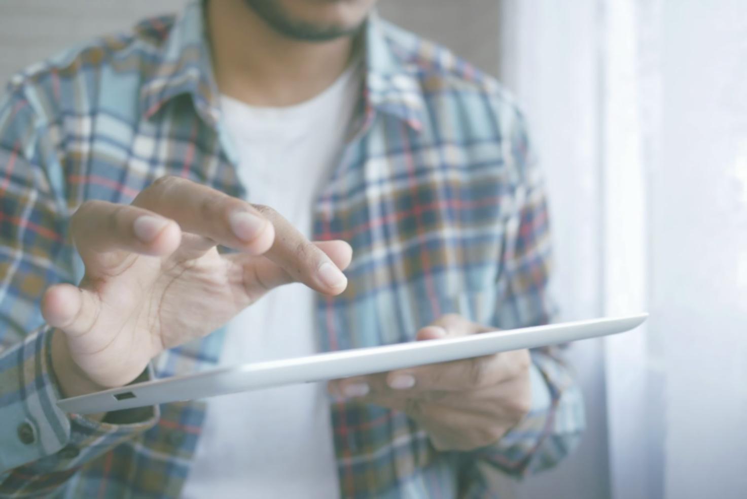 Environnement d'apprentissage baloiqalora avec outils d'analyse financière